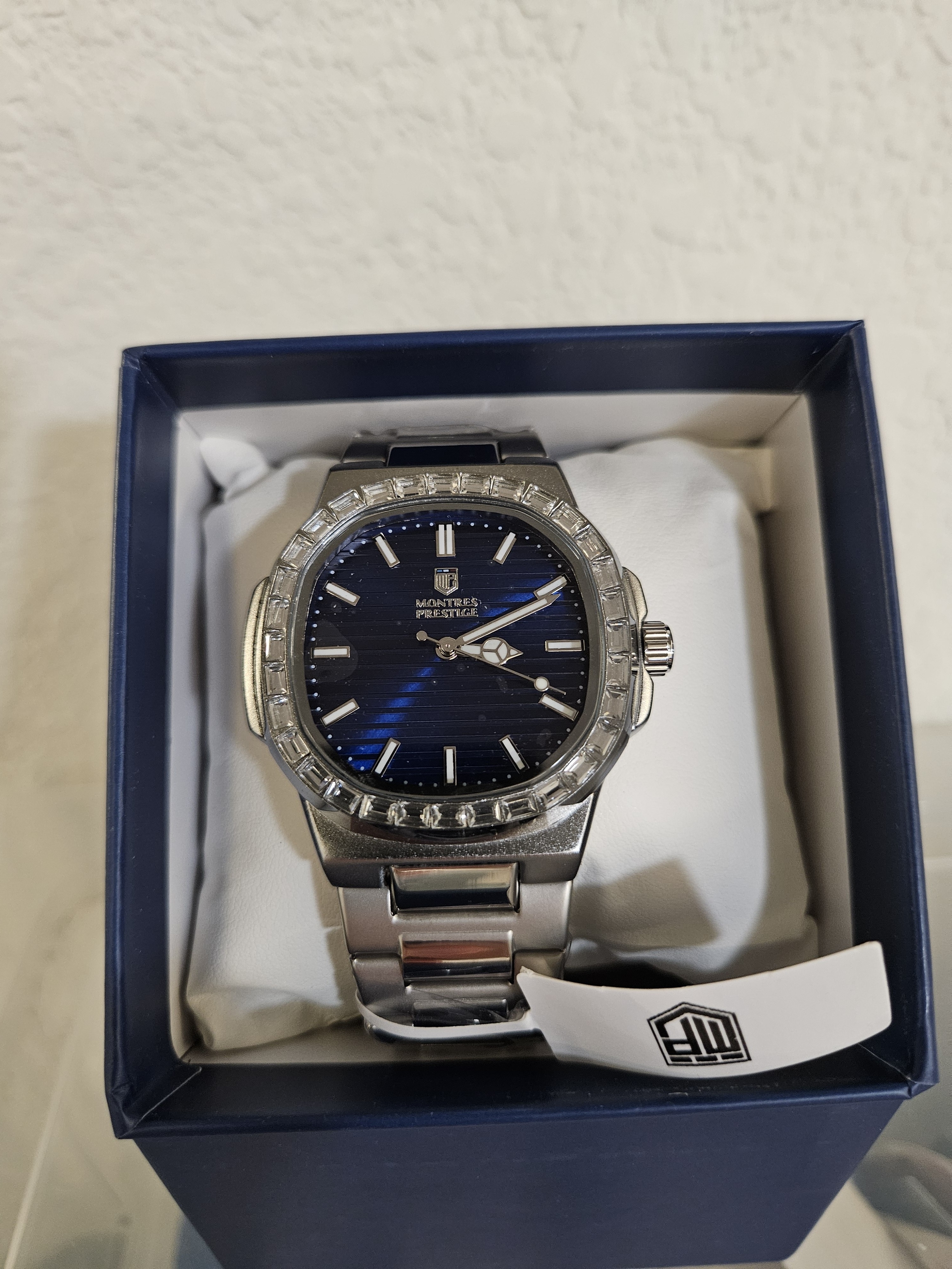 Montres Prestige Mens Watch Blue Dial
